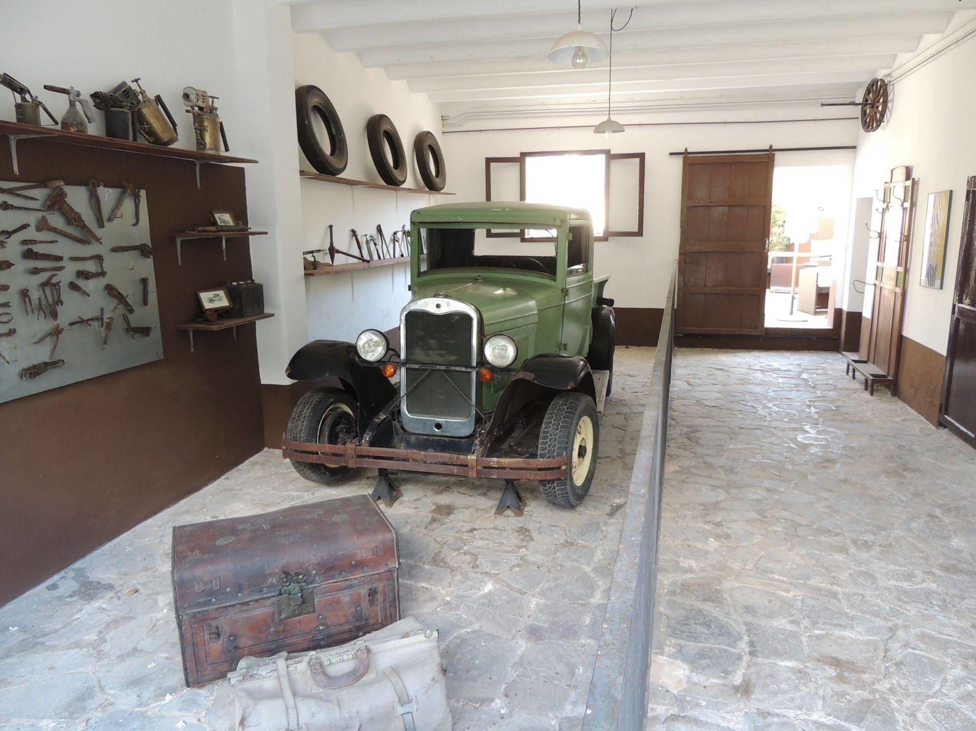 Loftotel Canet Esporles Dış mekan fotoğraf